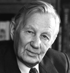 Михаил Дудин